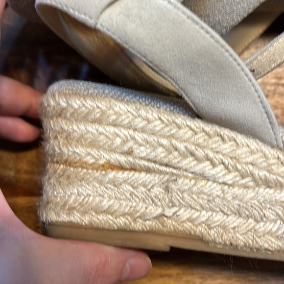 BODEN - espadrilles wedge sandals suede cream size 40 bohemian - Picture 9 of 13